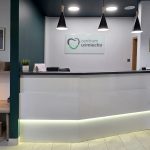 Rejestracja to miejsce, w którym zapiszesz się na wizytę. Nasze rejestratorki medyczne odpowiedzą na pytania i zapiszą na konsultację do odpowiedniego specjalisty.